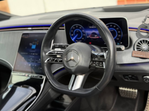2025 Mercedes-Benz Eqe Eqe 350+ 96kwh Amg Line Night Edition (premium Plus) Saloon 4dr Electric Auto (292 Ps) in Grey — image 2