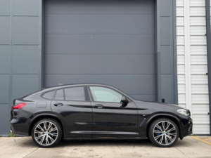2018 BMW X4 2.0 20d M Sport Auto Xdrive Euro 6 (s/s) 5dr in Black — image 3