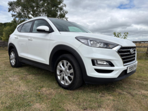 2019 Hyundai Tucson 1.6 Gdi Se Nav Euro 6 (s/s) 5dr in White — image 3