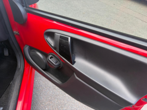 2013 Citroen C1 1.0i Vtr+ Euro 5 5dr in Red — image 5