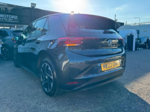 2022 Volkswagen Id.3 Pro Performance 58kwh Life Auto 5dr in Grey — image 6
