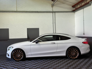 2017 Mercedes-Benz C Class 2.1 C220d Amg Line (premium) Coupe 2dr Diesel G-Tronic+ Euro 6 (s/s) (170 Ps) in White — image 5