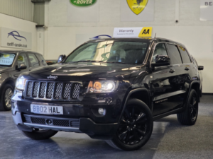 2013 Jeep Grand Cherokee 3.0 V6 Crd S Limited in Black — image 3