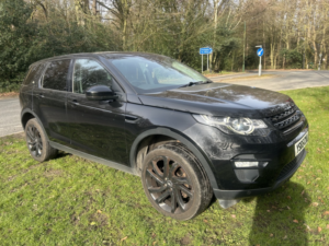 2015 Land Rover Discovery Sport 2.0 Td4 Hse Black in Black — image 2
