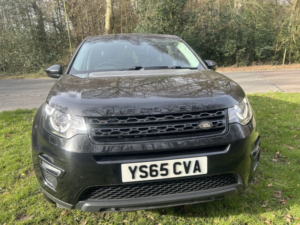 2015 Land Rover Discovery Sport 2.0 Td4 Hse Black in Black — image 3