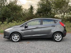 2017 Ford Fiesta 1.3 Zetec in Grey — image 4