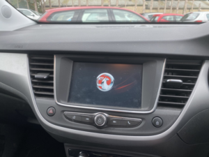 2018 Vauxhall Crossland X 1.2 Turbo Se in Blue — image 5