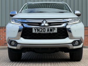 2020 Mitsubishi Shogun Sport 2.4d 4 Auto 4WD Euro 6 5dr in White — image 2