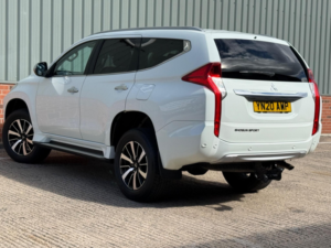 2020 Mitsubishi Shogun Sport 2.4d 4 Auto 4WD Euro 6 5dr in White — image 5