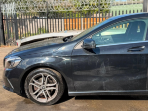 2018 Mercedes-Benz A Class 1.6 A180 Sport Edition 7g-Dct Euro 6 (s/s) 5dr in Black — image 5