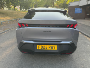2025 Peugeot 3008 1.2 Gt SUV 5dr Petrol Hybrid E-Dsc6 Euro 6 (s/s) (136 Ps) in Grey — image 5