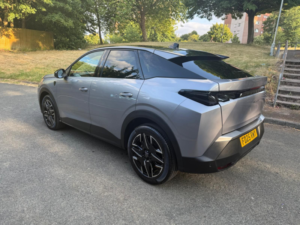 2025 Peugeot 3008 1.2 Gt SUV 5dr Petrol Hybrid E-Dsc6 Euro 6 (s/s) (136 Ps) in Grey — image 6