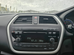 2014 Suzuki Sx4 S-Cross 1.6 Sz4 SUV 5dr Petrol Manual Euro 6 (120 Ps) in White — image 3