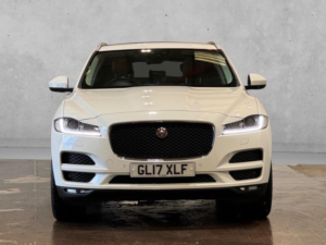 2017 Jaguar F-Pace 2.0 D180 Portfolio Auto AWD Euro 6 (s/s) 5dr in White — image 6