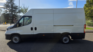 2023 Iveco Daily 2.3 D Hpi 14v 35s 3520 in White — image 4