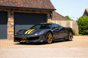 2020 Ferrari 488 Pista 3.9 T V8 in Grey — image 2