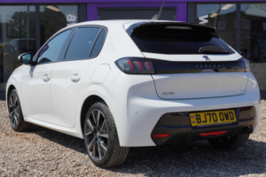 2020 Peugeot 208 1.2 Puretech Allure Premium Euro 6 (s/s) 5dr in White — image 2