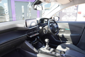 2020 Peugeot 208 1.2 Puretech Allure Premium Euro 6 (s/s) 5dr in White — image 3