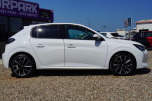 2020 Peugeot 208 1.2 Puretech Allure Premium Euro 6 (s/s) 5dr in White — image 6