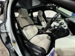2017 Land Rover Range Rover Velar 2.0 D240 R-Dynamic Hse Auto 4WD Euro 6 (s/s) 5dr in White — image 5