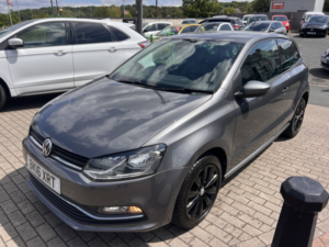 2016 Volkswagen Polo 1.2 Tsi Bluemotion Tech Match in Grey — image 2