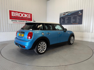 2019 MINI Hatch 2.0 Cooper S Classic Euro 6 (s/s) 5dr in Blue — image 4