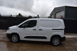 2022 Toyota Proace City 1.5 Bluehdi Icon Short Panel Van Swb Euro 6 (s/s) 5dr in White — image 5