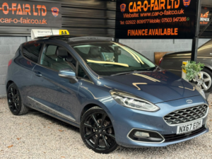 2017 Ford Fiesta 1.0 T Ecoboost Vignale in Blue — image 3