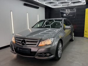 2011 Mercedes-Benz C Class 1.8 C180 Blueefficiency Elegance Edition 125 in Silver — image 5