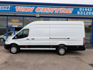 2022 Ford Transit 2.0 350 Ecoblue Trend Panel Van 5dr Diesel Manual Rwd L4 H3 Euro 6 130 Ps in White — image 3