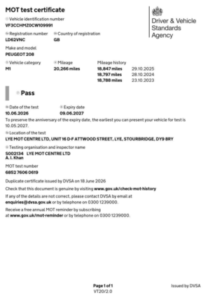 2012 Peugeot 208 1.2 Vti Access+ Euro 5 5dr in Red — image 4