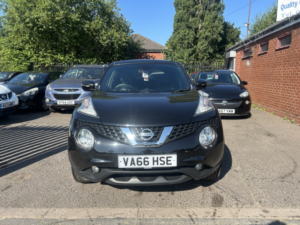 2016 Nissan Juke 1.5 Dci Tekna in Black — image 2