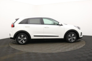 2022 Kia Niro 1.6 Gdi 2 SUV 5dr Petrol Hybrid Dct Euro 6 (s/s) (139 Bhp) in White — image 2