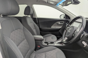 2022 Kia Niro 1.6 Gdi 2 SUV 5dr Petrol Hybrid Dct Euro 6 (s/s) (139 Bhp) in White — image 3