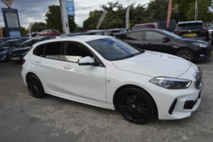 2020 BMW 1 Series 1.5 118i M Sport in White — image 6