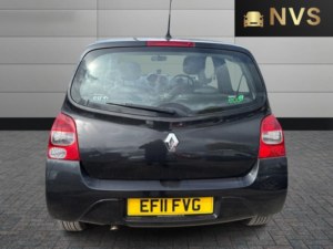 2011 Renault Twingo 1.2 16v Dynamique in Black — image 6