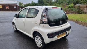 2013 Citroen C1 1.0 I Vtr in White — image 2