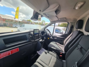 2020 Ford Transit Custom 2.0 320 Ecoblue Trend Panel Van 5dr Diesel Manual L2 H1 Euro 6 (s/s) (105 Ps) in White — image 5