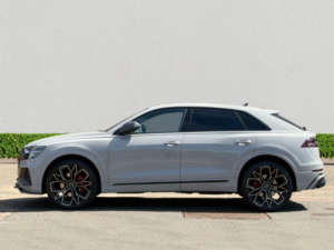 2021 Audi Q8 3.0 Tfsie V6 60 Competition SUV 5dr Petrol Plug-In Hybrid Tiptronic Quattro Euro 6 (s/s) 17.9kwh (462 Ps) in Grey — image 4
