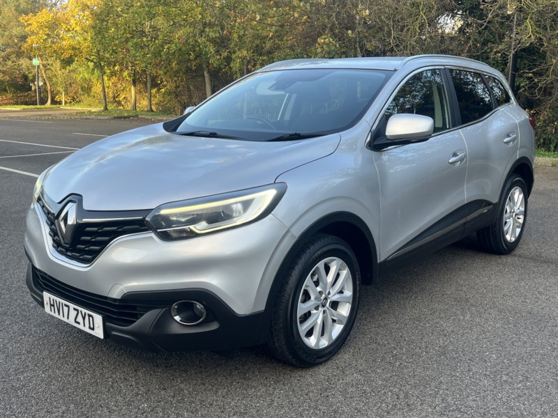 2017 Renault Kadjar 1.5 Dynamique Nav Dci 110 in Silver — image 1