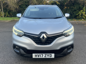 2017 Renault Kadjar 1.5 Dynamique Nav Dci 110 in Silver — image 2
