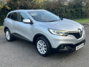 2017 Renault Kadjar 1.5 Dynamique Nav Dci 110 in Silver — image 3