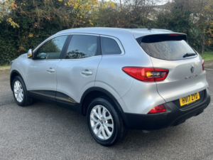 2017 Renault Kadjar 1.5 Dynamique Nav Dci 110 in Silver — image 4