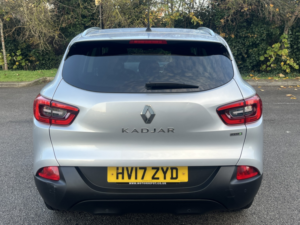 2017 Renault Kadjar 1.5 Dynamique Nav Dci 110 in Silver — image 5