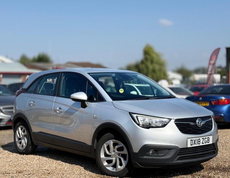 2018 Vauxhall Crossland X 1.2 Se Nav Euro 6 5dr in Silver — image 1
