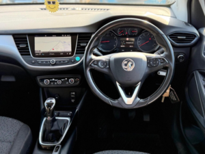 2018 Vauxhall Crossland X 1.2 Se Nav Euro 6 5dr in Silver — image 4