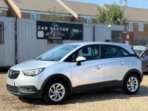 2018 Vauxhall Crossland X 1.2 Se Nav Euro 6 5dr in Silver — image 5
