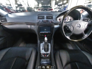 2004 Mercedes-Benz E Class Ref 8828 In Transit Refundable Deposit Can Secure - Mercedes Benz W211 E Class E500 Saloon Ex Japan in Black — image 5