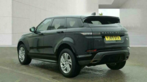 2020 Land Rover Range Rover Evoque 2.0 D150 R-Dynamic S Auto 4WD Euro 6 (s/s) 5dr in Black — image 4