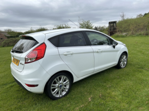 2014 Ford Fiesta 1.5 Tdci Zetec in White — image 2